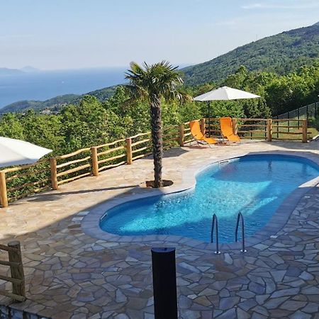 Villa Bora Moscenicka Draga Bed&Breakfast Мошченице Экстерьер фото
