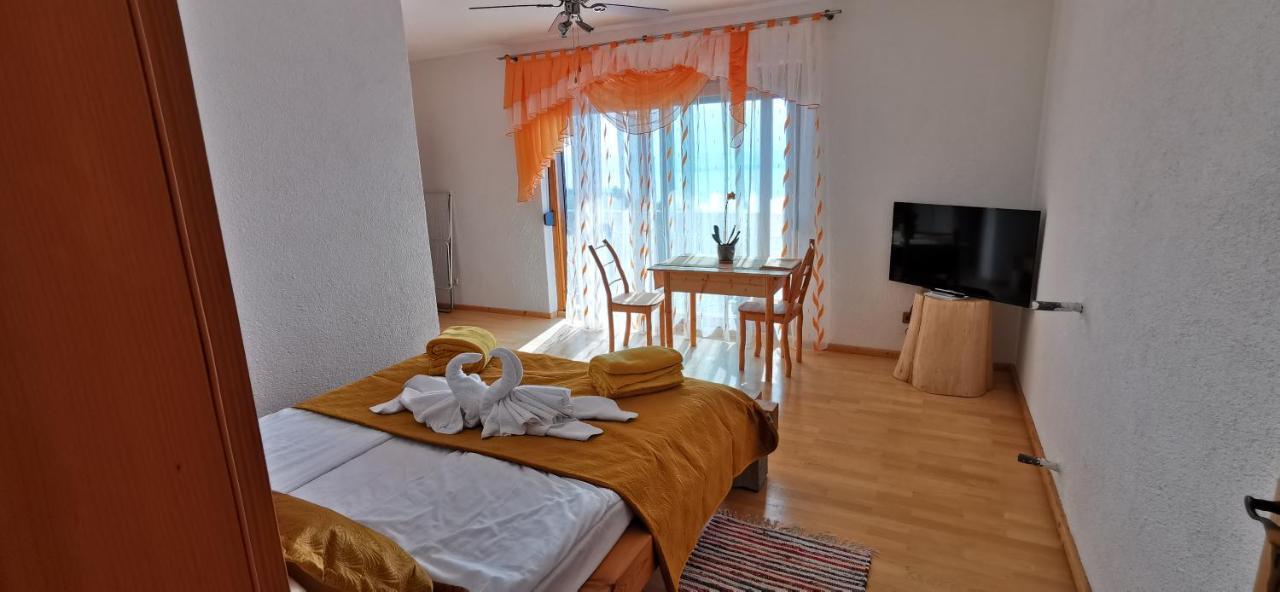 Villa Bora Moscenicka Draga Bed&Breakfast Мошченице Экстерьер фото